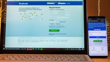 Facebook sebagai media untuk webinar